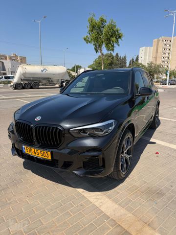 ב מ וו X5