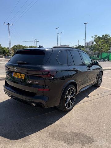 ב מ וו X5