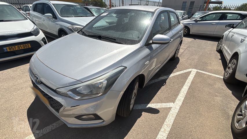 מודעת רכב יונדאי i20