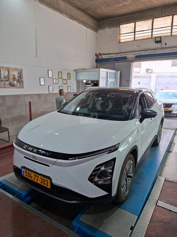צ׳רי FX