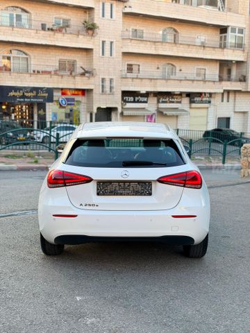 מרצדס-בנץ A-class