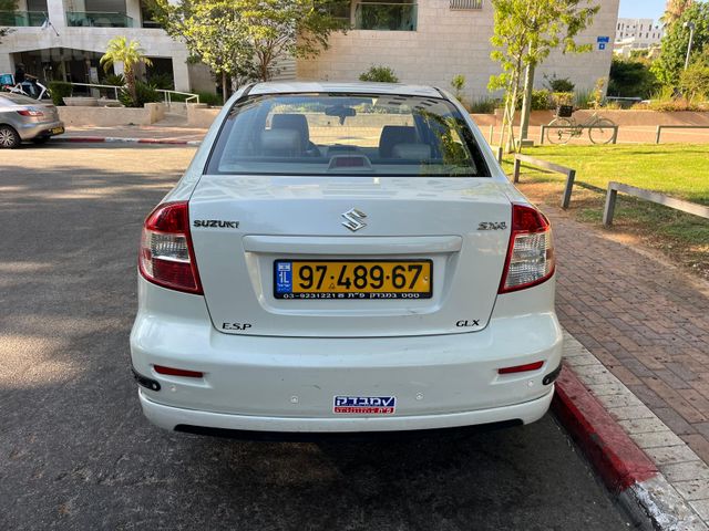 סוזוקי SX4