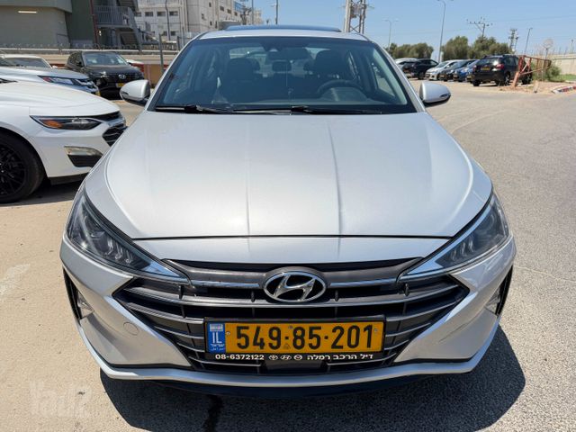 יונדאי אלנטרה