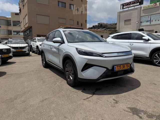 מודעת רכב בי.ווי.די אטו 3
