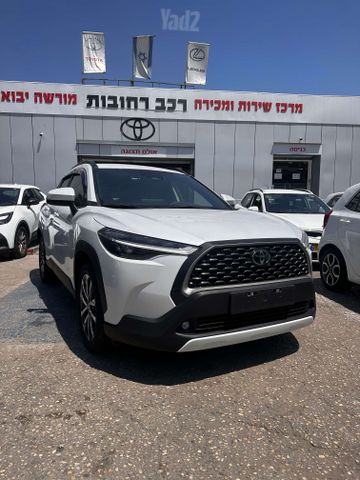 קורולה קרוס Dynamic היברידי אוט׳ 1.8 (97 כ״ס)