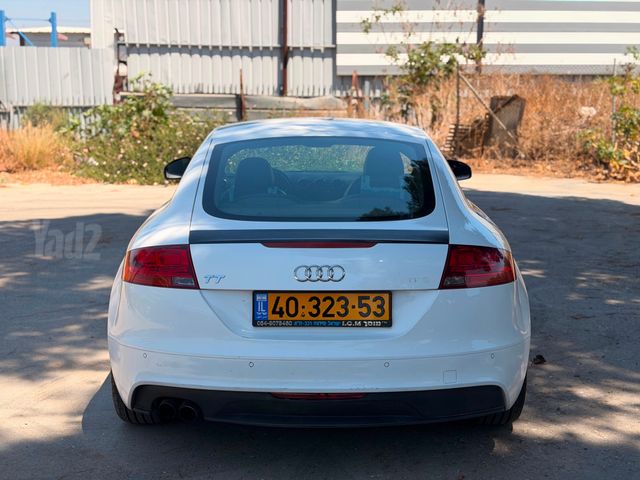אאודי TT