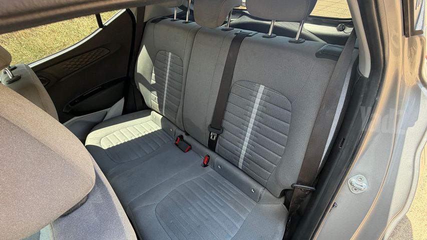 יונדאי i10