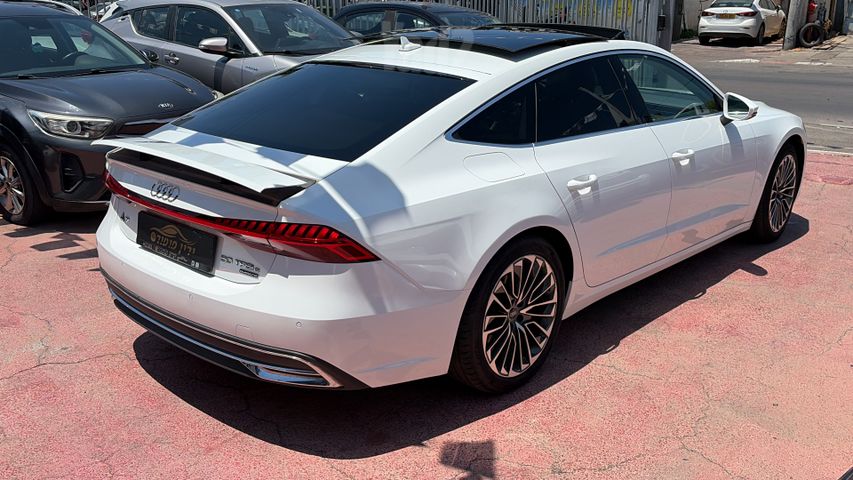 אאודי A7