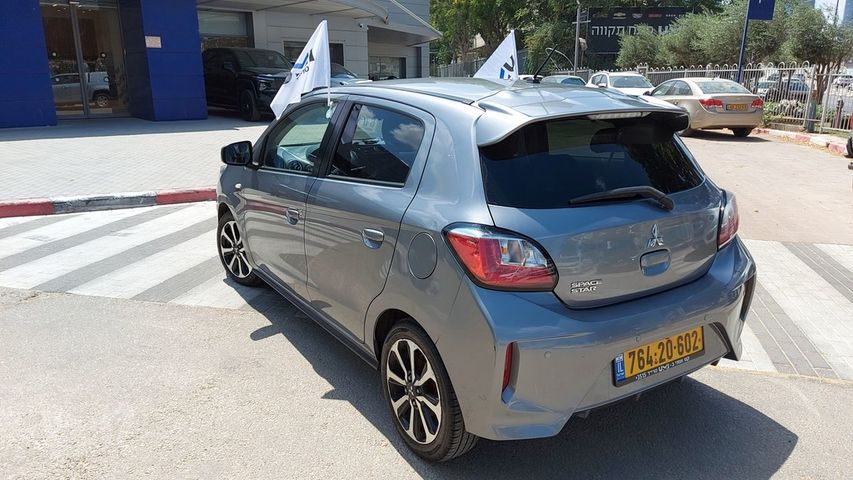 מיצובישי ספייס סטאר