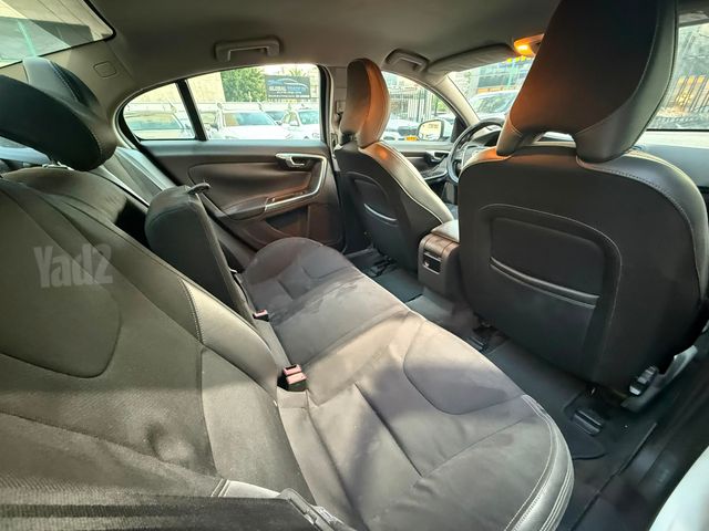 וולוו S60