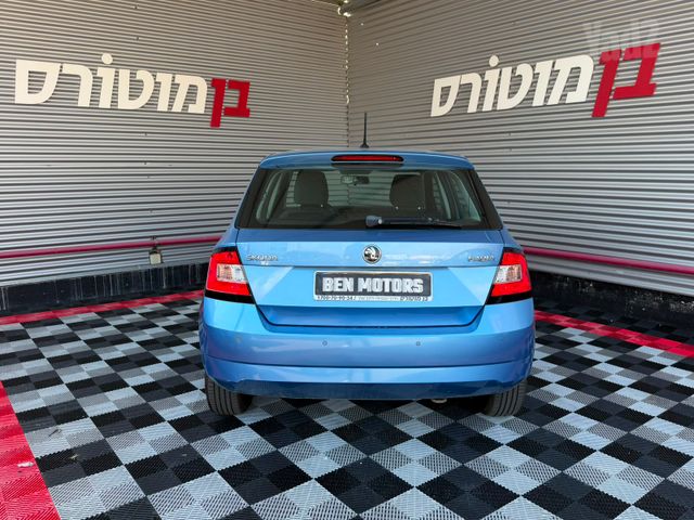 סקודה פאביה