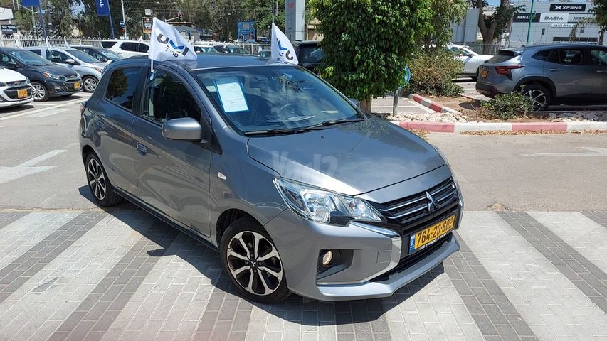 מיצובישי ספייס סטאר