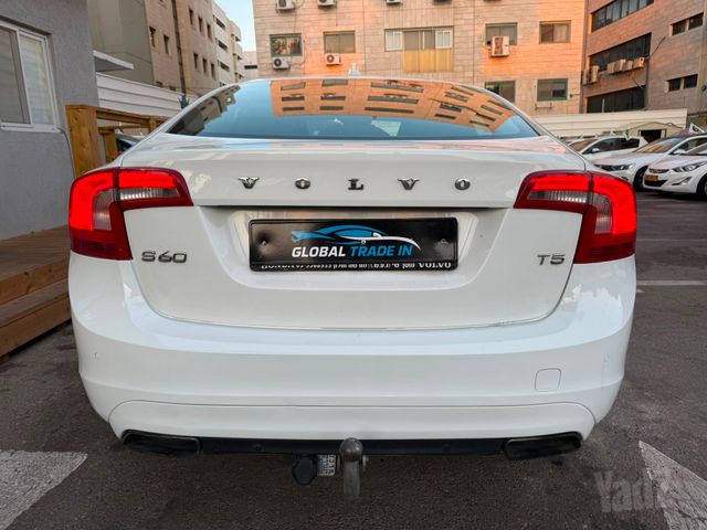 וולוו S60
