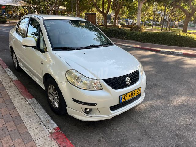 סוזוקי SX4