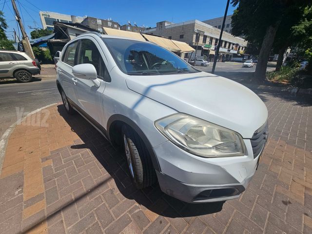 מודעת רכב סוזוקי קרוסאובר