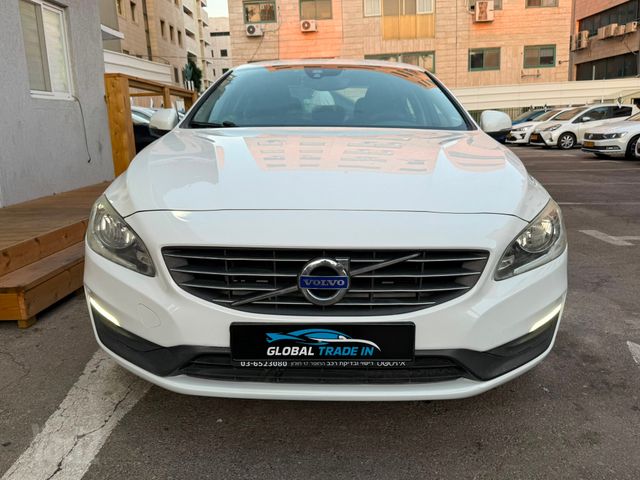 וולוו S60