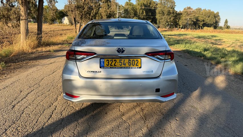 טויוטה קורולה