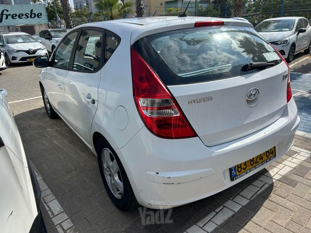 מודעת רכב יונדאי i30