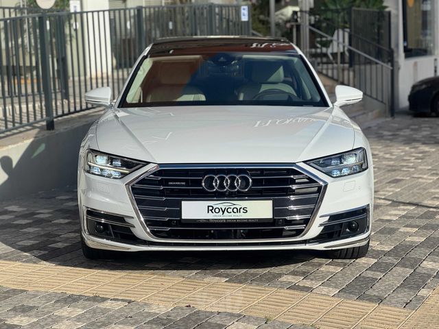 אאודי A8
