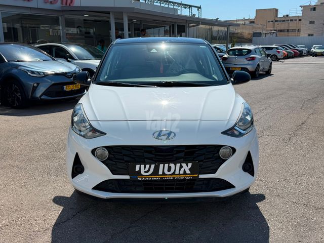 יונדאי i10