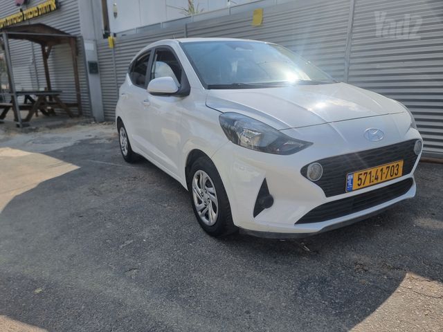 יונדאי i10