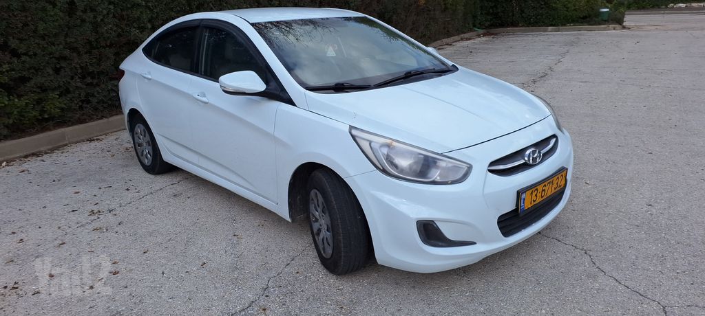 יונדאי אקסנט i25