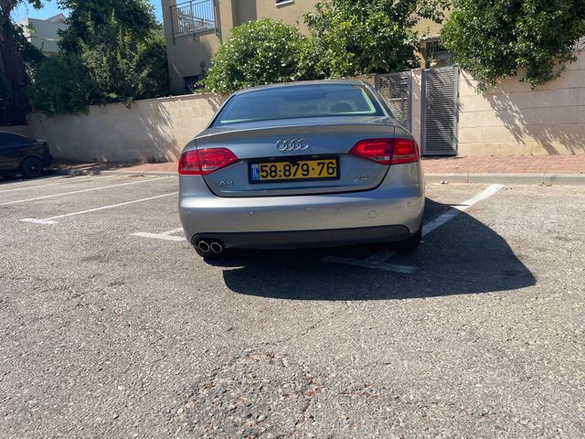 אאודי A4