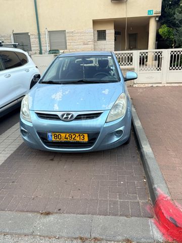 יונדאי i20