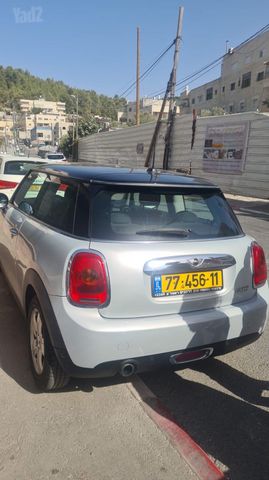 מודעת רכב מיני קופר