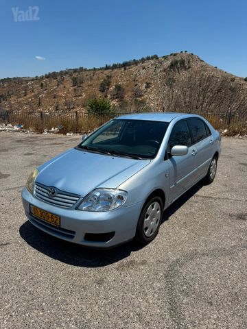 טויוטה קורולה