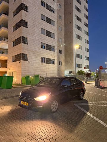 יונדאי אקסנט i25