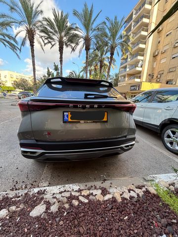 צ׳רי FX