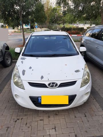יונדאי i20