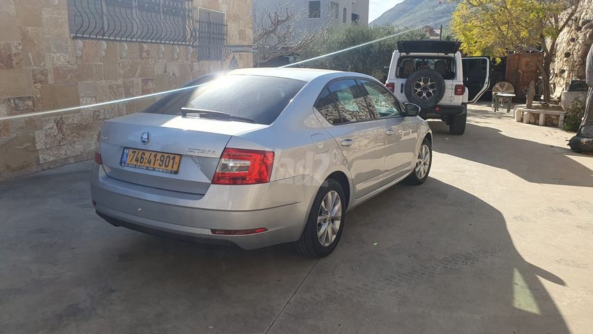 סקודה אוקטביה
