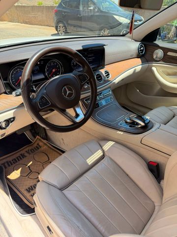 מרצדס-בנץ E-class