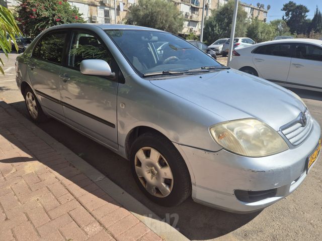 מודעת רכב טויוטה קורולה