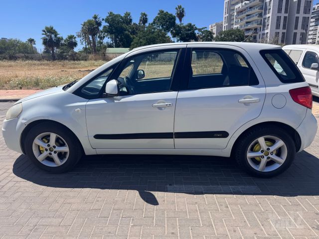 סוזוקי SX4