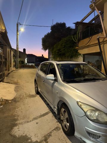 יונדאי i30