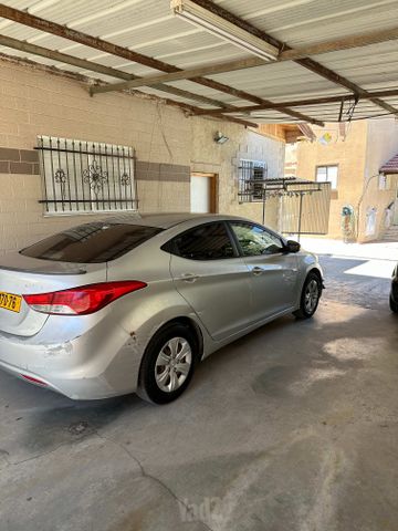 יונדאי I35