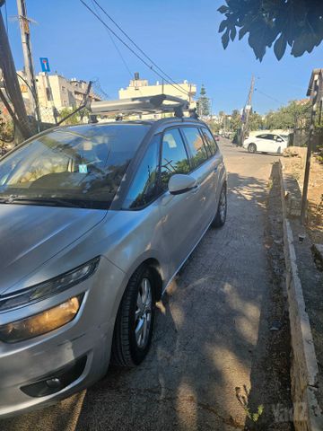 מודעת רכב סיטרואן C4 פיקאסו