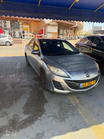 מאזדה 3
