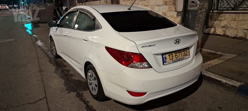 יונדאי אקסנט i25