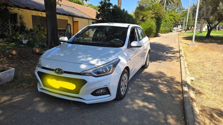 מודעת רכב יונדאי i20