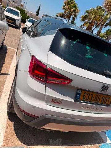 מודעת רכב סיאט ארונה