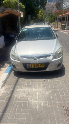 יונדאי i30