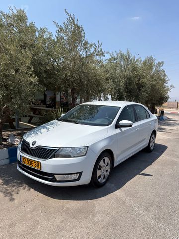 מודעת רכב סקודה ראפיד