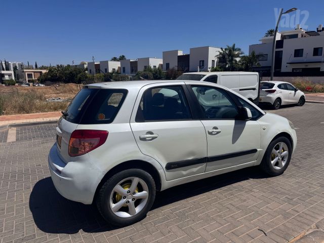 סוזוקי SX4