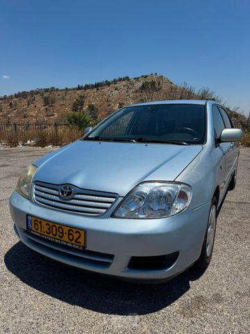 טויוטה קורולה
