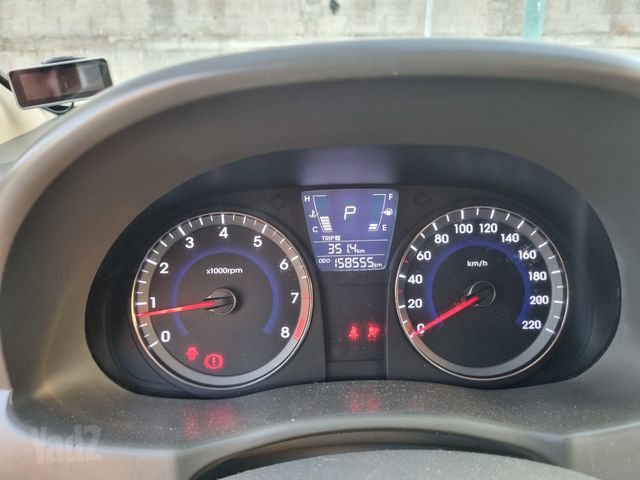 יונדאי אקסנט i25