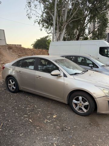 שברולט קרוז